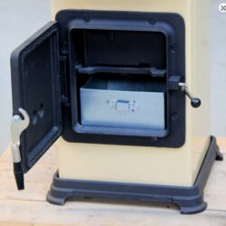 Bozen B TOP – beige Kamin