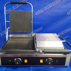 Dubbele bakcontactgasgrill 3600W gekerfd