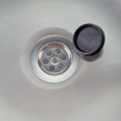 Évier suspendu en acier inoxydable avec paroi arrière