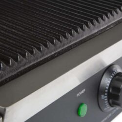 Kontaktný gril CS PANINI