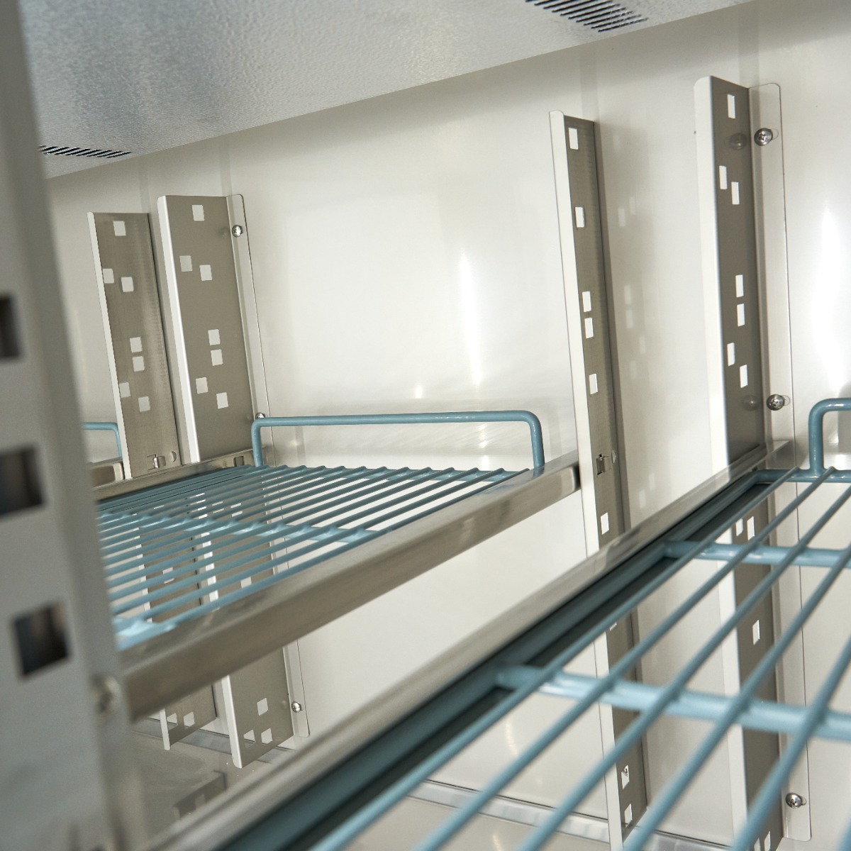 Pultová chladnička - 180 cm - 3 skleněné dveře - Image 11