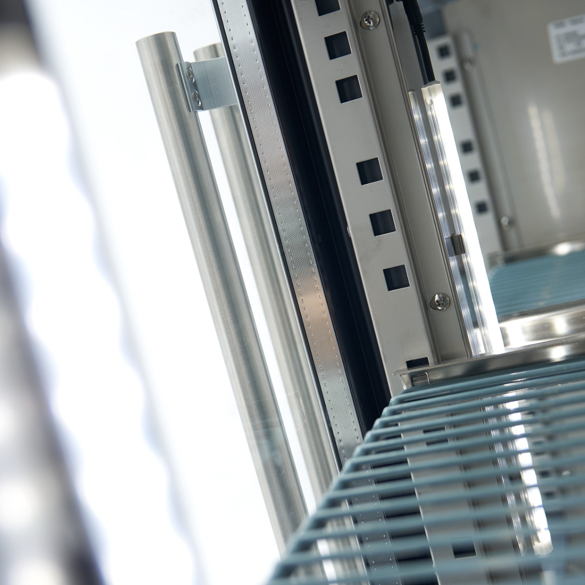 Pultová chladnička - 180 cm - 3 skleněné dveře - Image 12